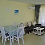 Apartment In Kavatsi Beach Sozopol 3C10 アパート *