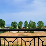 アパート Apartment In Kavatsi Beach Sozopol 3C10 ソゾポル