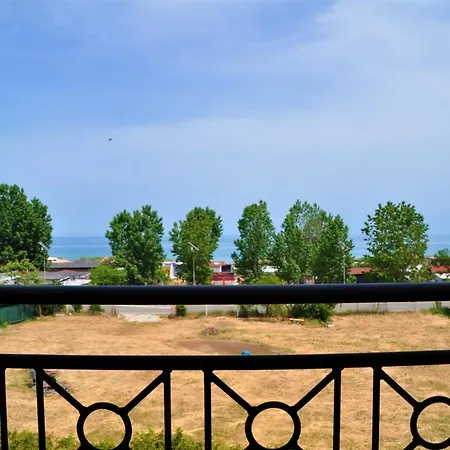 公寓 Private Apartment In Kavatsi Beach 索佐波尔