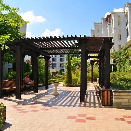 公寓 Private Apartment In Kavatsi Beach 索佐波尔